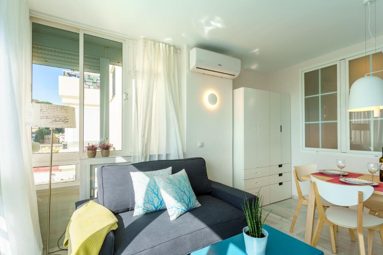 טורמולינוס Malagasuite Carihuela Apartments מראה חיצוני תמונה