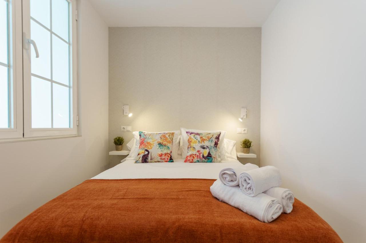 טורמולינוס Malagasuite Carihuela Apartments מראה חיצוני תמונה