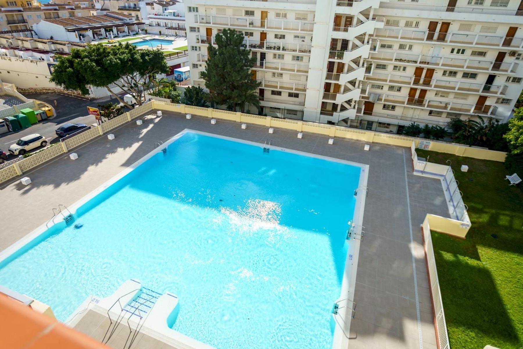 טורמולינוס Malagasuite Carihuela Apartments מראה חיצוני תמונה